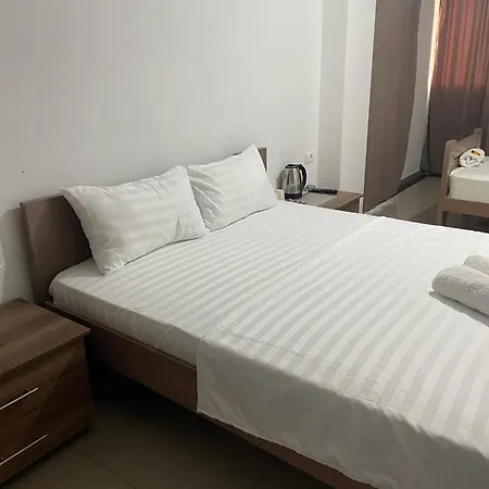 Majestic Hotel 3*