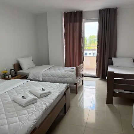 Majestic Hotel 3*